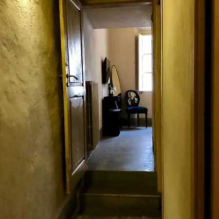 La Maison D'art - Centro Storico Di Casa vacanze Arezzo